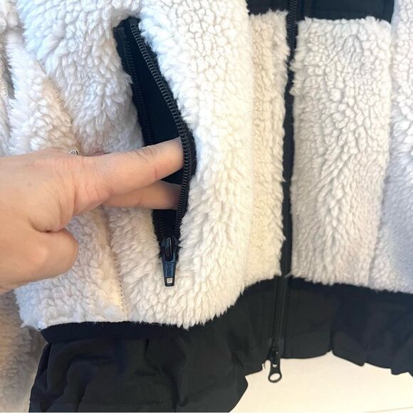 Ena Pelly PIA Faux Fur Shearling Bomber Jacket Cream and Black NWT Sz 6 - Picture 8 of 15
